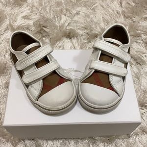 Burberry toddler shoes